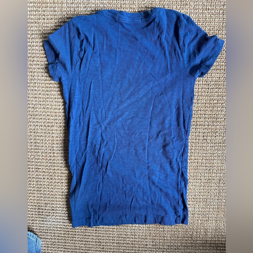 J. Crew Blue and Black Floral Abstract T-Shirt Size XS - Picture 4 of 5